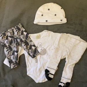 Blandat - Mössa, byxa, body & strumpbyxor