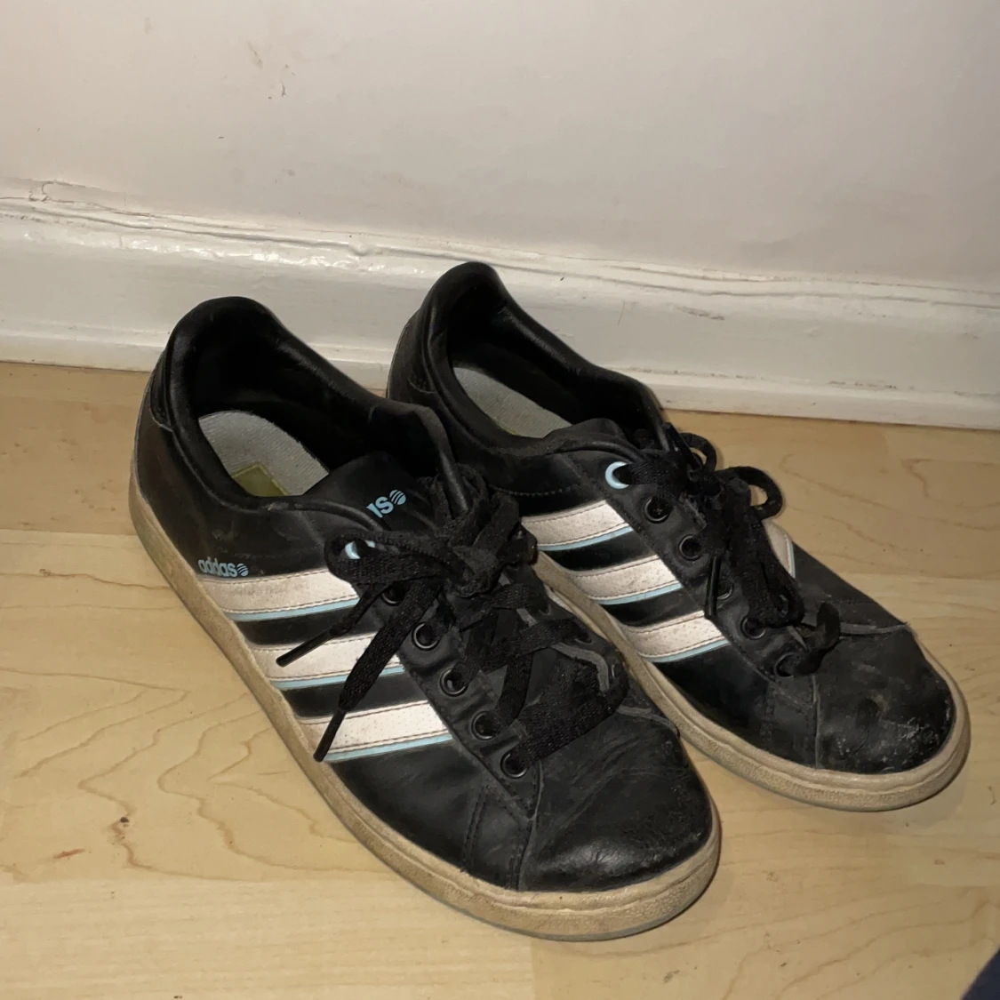 Adidas sneakers - 90