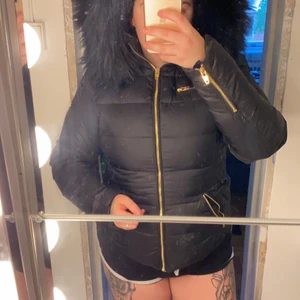 Rockandblue jacka  - Använd 1 vinter, storlek M. Nypris 2495kr