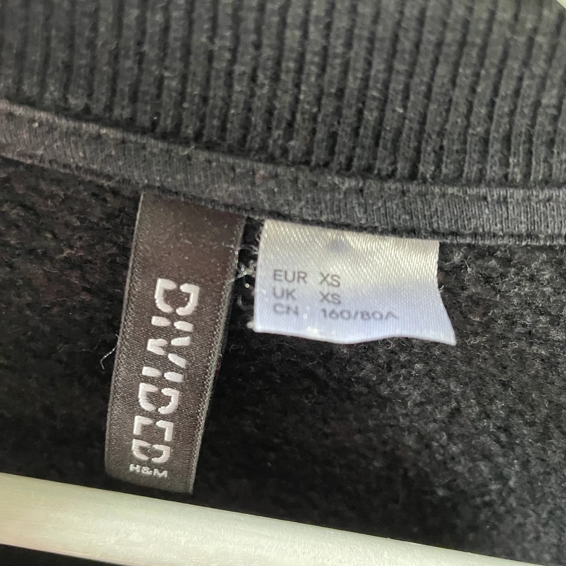 Grå collagetröja  - 26