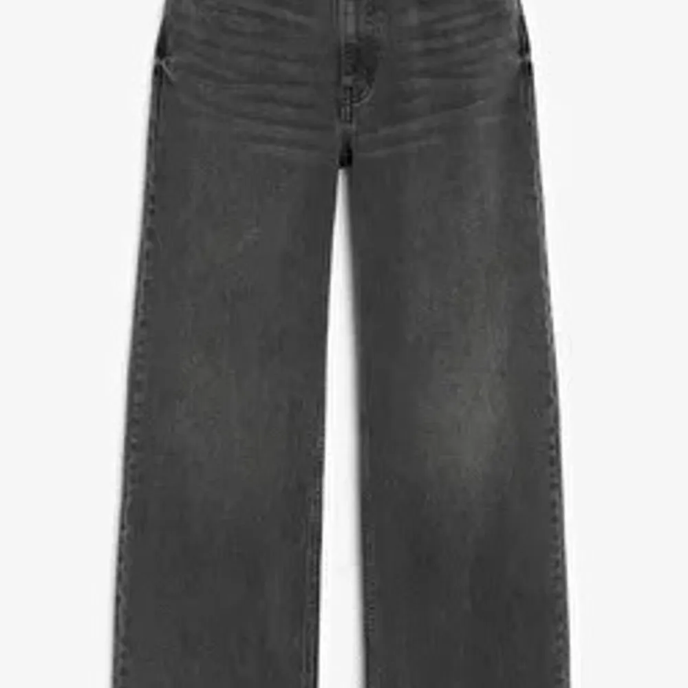 Perfect condition, 200 sek + frakt. Jeans & Byxor.
