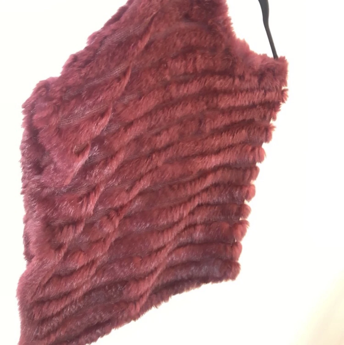 Pälsponcho från hollies - 90