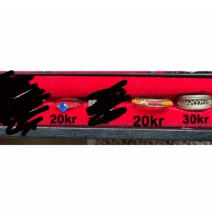 ringar - ringar i strl 7/8, paketpris kan ordnas, minst 10kr rabatt om du köper minst 2 ringar🥰 skriv privat om ni undrar något:)