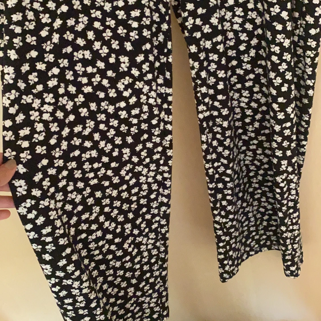 Blommiga byxor - 91