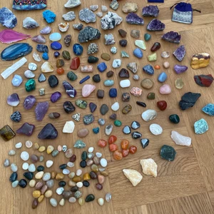 Kristaller - Säljer alla dessa, bara att skriva vilka du är intresserad av så räknar vi ut ett pris! :) Alla är såklart äkta