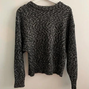 Stickad tröja från Zara!  - Superfin stickad tröja från Zara i storlek S