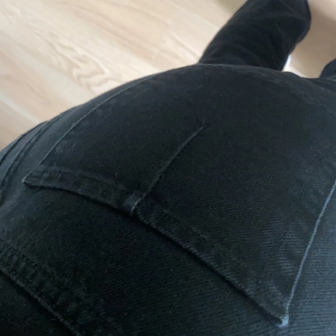 Slutsålda zara jeans  - 90