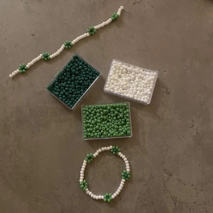 Armband - Supergulligt grönt armband från Flos UF.