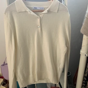 Zara tenniströja - Såååå din tenniströja från Zara i storlek M! Kommer ha budgivning om många är intresserade!