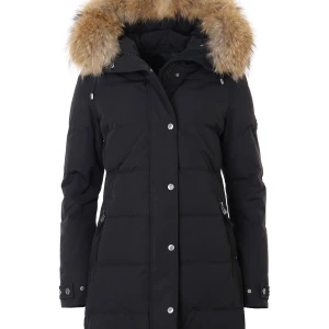 Ny Hollies Jacka!! - Helt ny vinterjacka! Hollies Jacka i modellen ”Subway”. Storlek: 36. Köpt December 2020, helt felfri. Använd fåtal gånger. Ordinarie pris: 4699kr. Kan mötas upp i Göteborg och fraktas men köparen står för frakt!