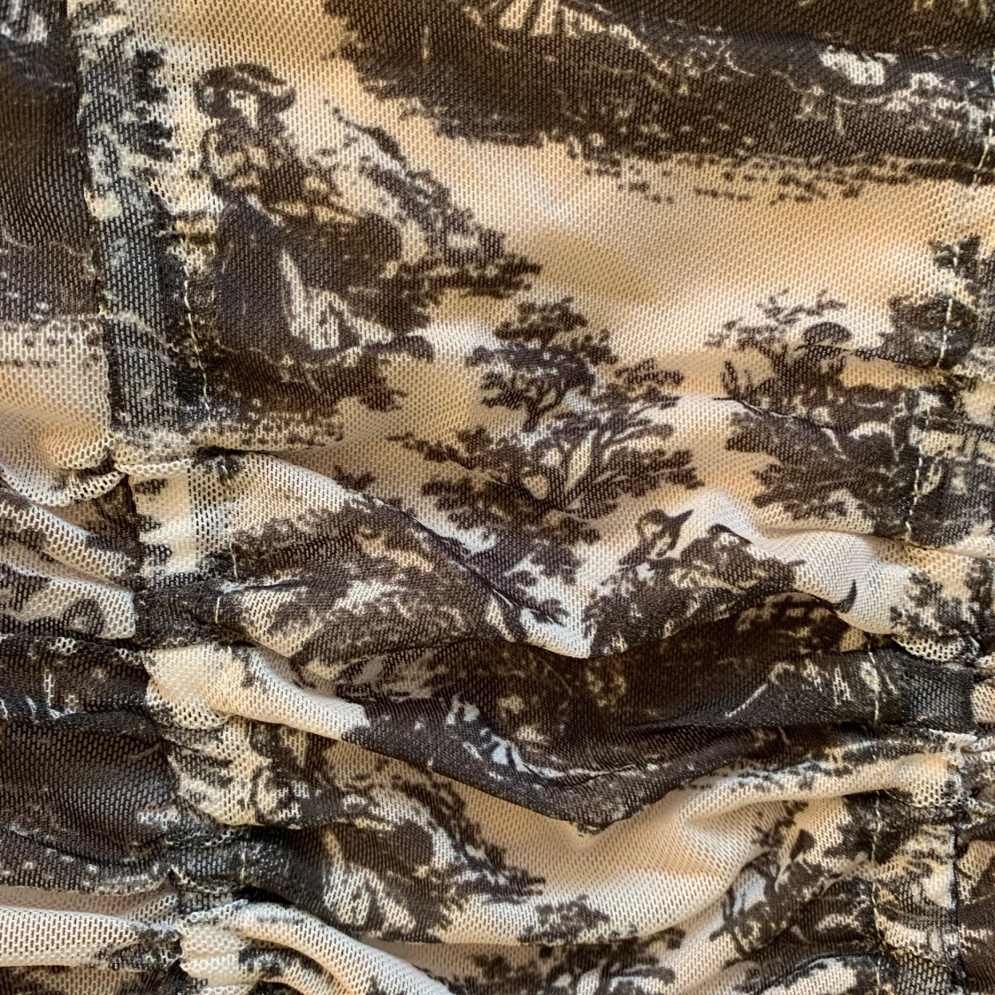 Topp från Urban Outfitters - 90