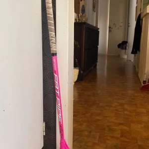 Innebandy kluppa  - Innebandy kluppa från fatpipe,90cm långt,flex 33 