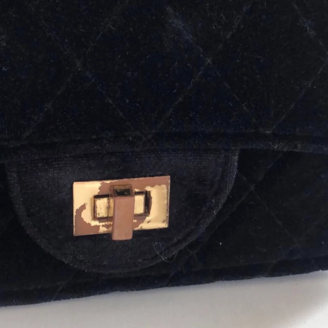 Svart väska  - 90