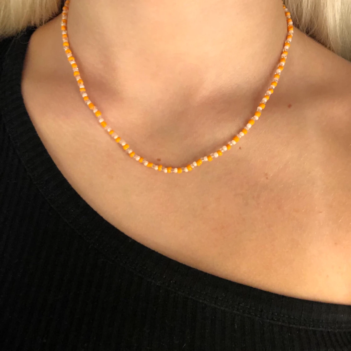 Pärlade halsband - 91