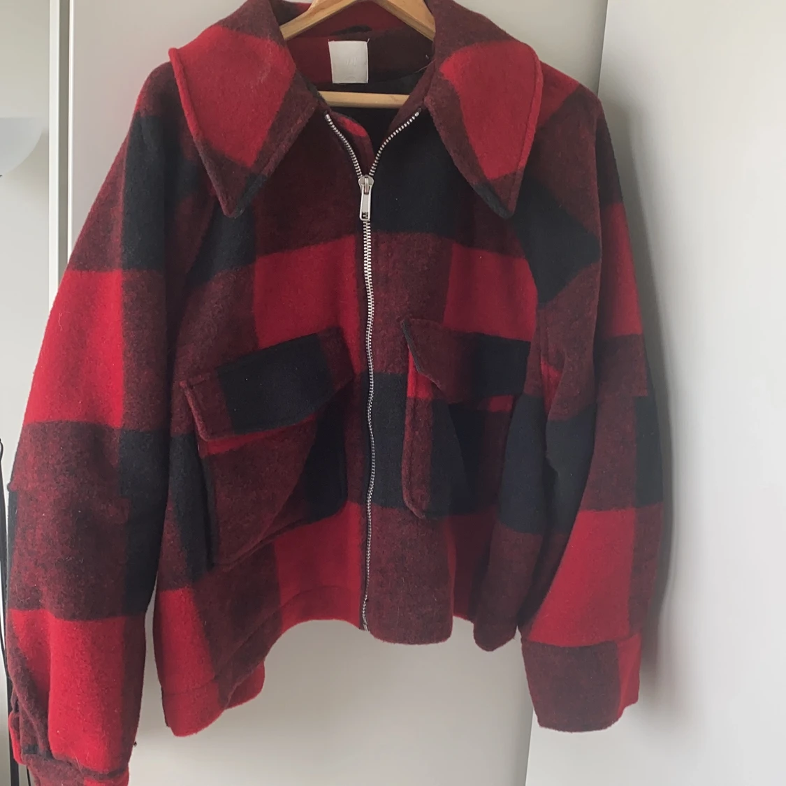 Jacka från H&M rutig 