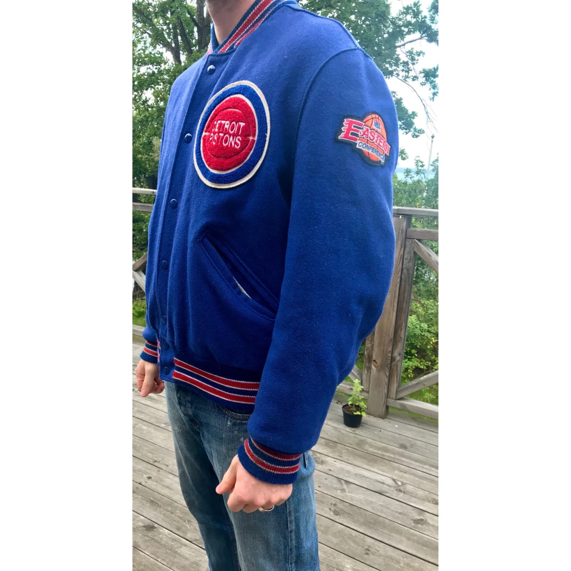 Collegejacka college jacka Pistons vintage fodrad ull strl M - 90