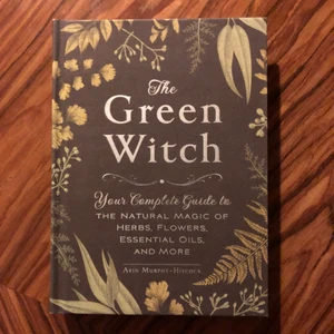 The Green witch  - Bok i princip nyskick. Endast bläddrat i den ett fåtal gånger. 100 +frakt