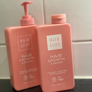 Hair lust  - Schampoo och balsam från de populära märket Hair Lust. Säljer då jag redan har en uppsättning av samma. Kostar 498kr ordinarie pris  + frakten som tillkommer. Säljer för 300kr. Hör av dig vi frågor eller funderingar☺️
