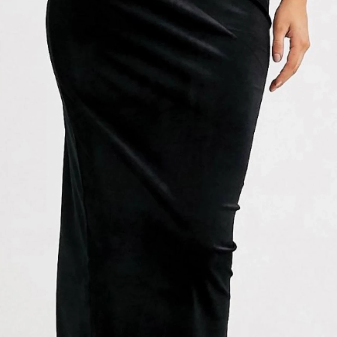 Svart velour klänning - Asos - 90