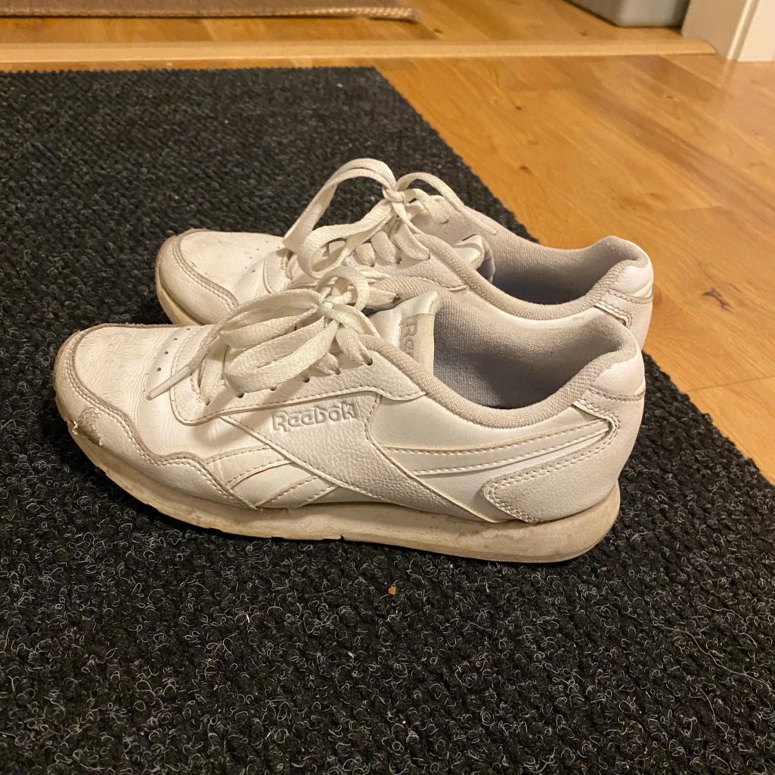 Reebok sneakers  - 90