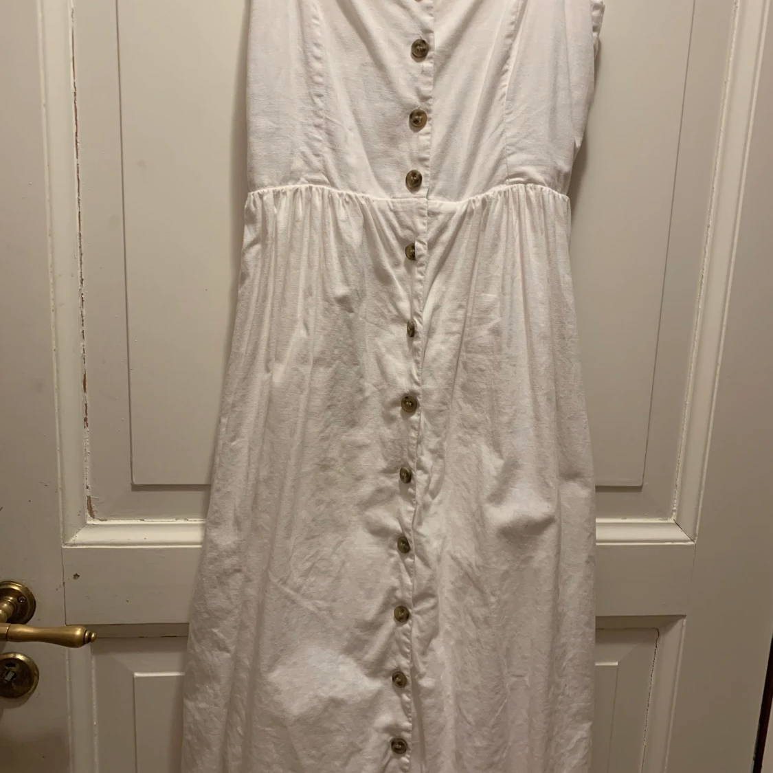 Sommar klänning med knappar - 91