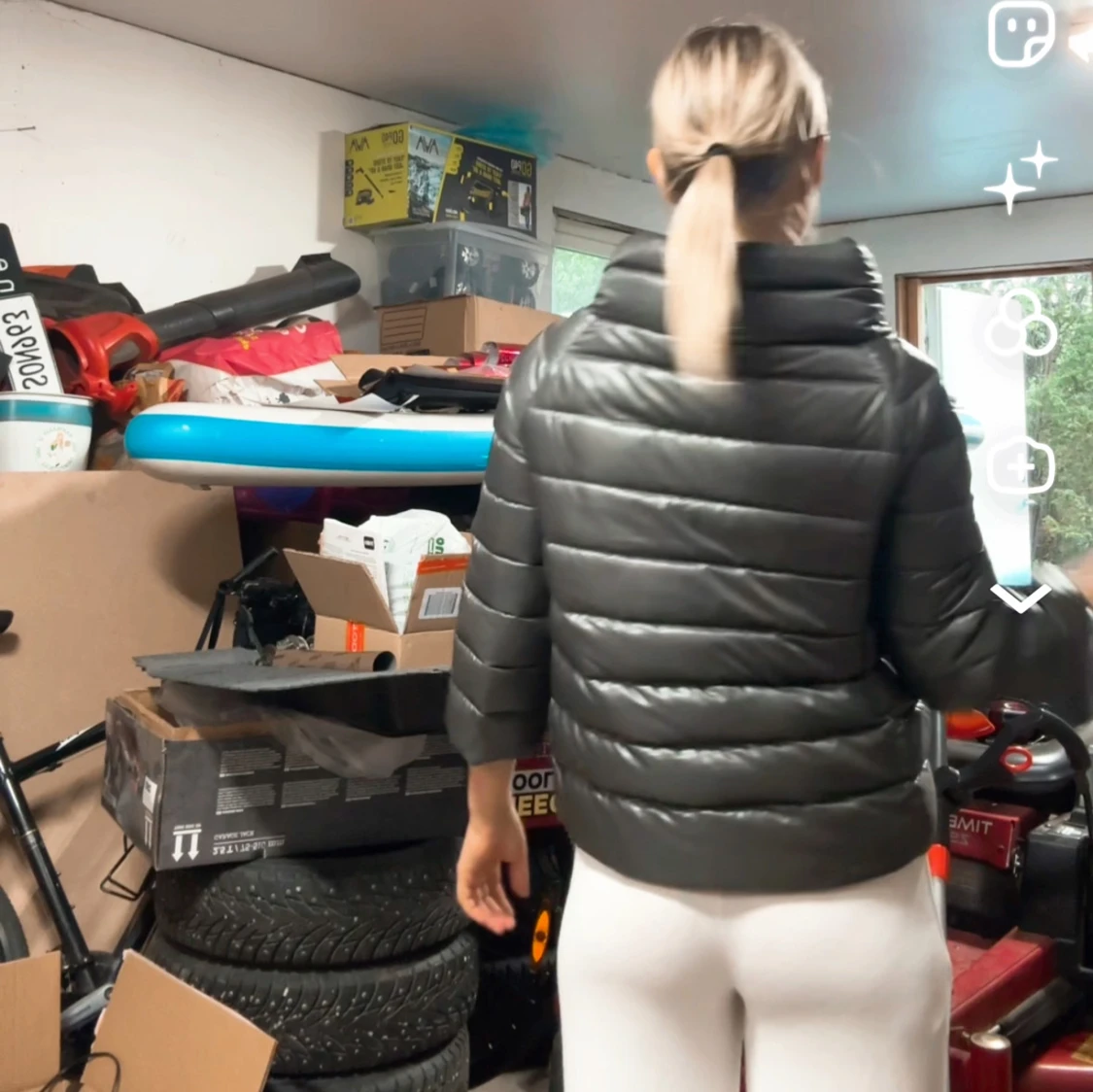 Grå dunjacka från Herno - 1