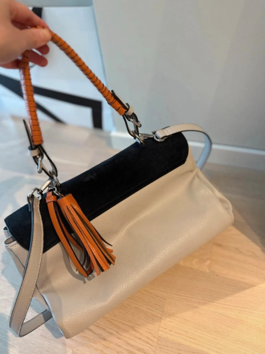 Zara handväska med fransar - 1