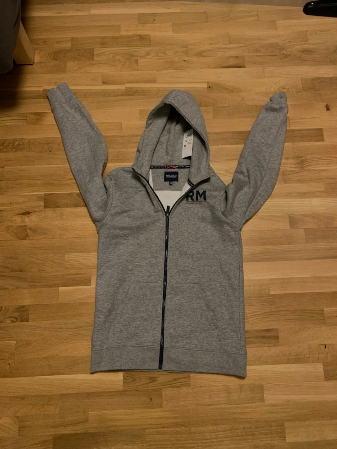 Grå racemarine hoodie