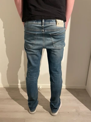 Jacob Cohen jeans  - Jacob Cohen jeans skick:7:10 Storlek:34 Priset är ej hugget i sten.