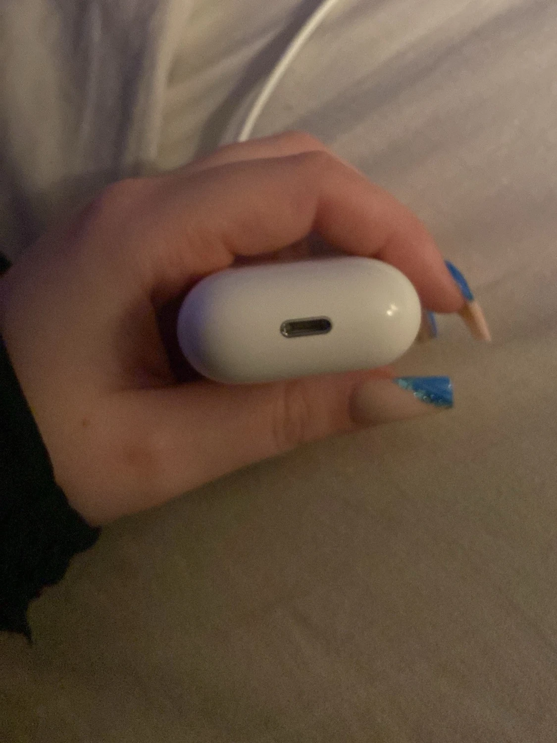 Apple AirPods (2nd generation) - 2