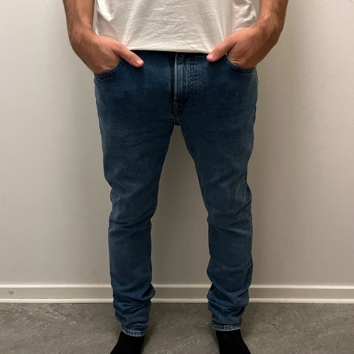 Blå smala jeans från Mango Man - 1