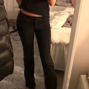 Low waist bootcut - Jättefint skick!! Knappt använda 💓