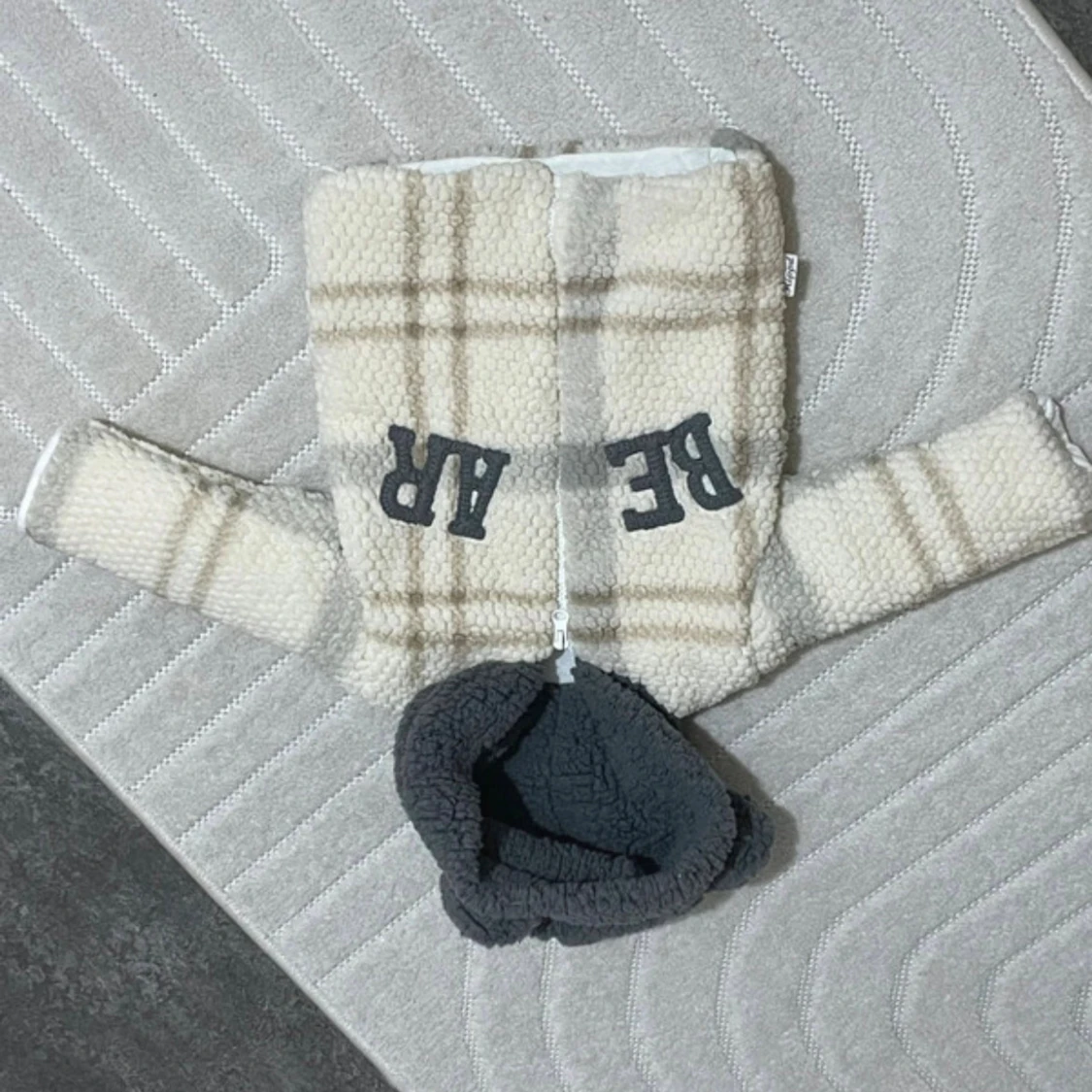 Beige teddyjacka med huva