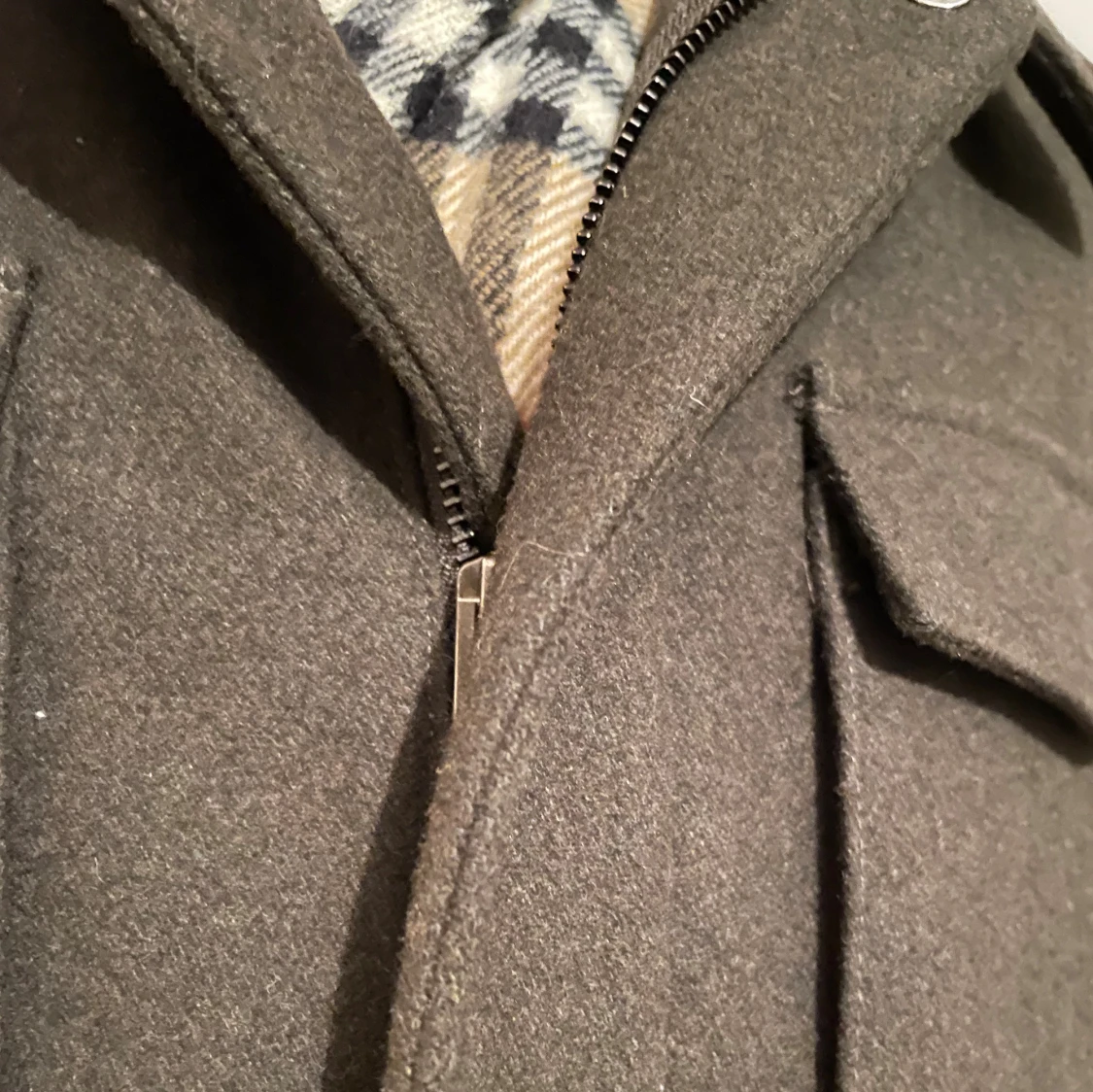 Mörkgrön overshirt från Selected Homme - 3