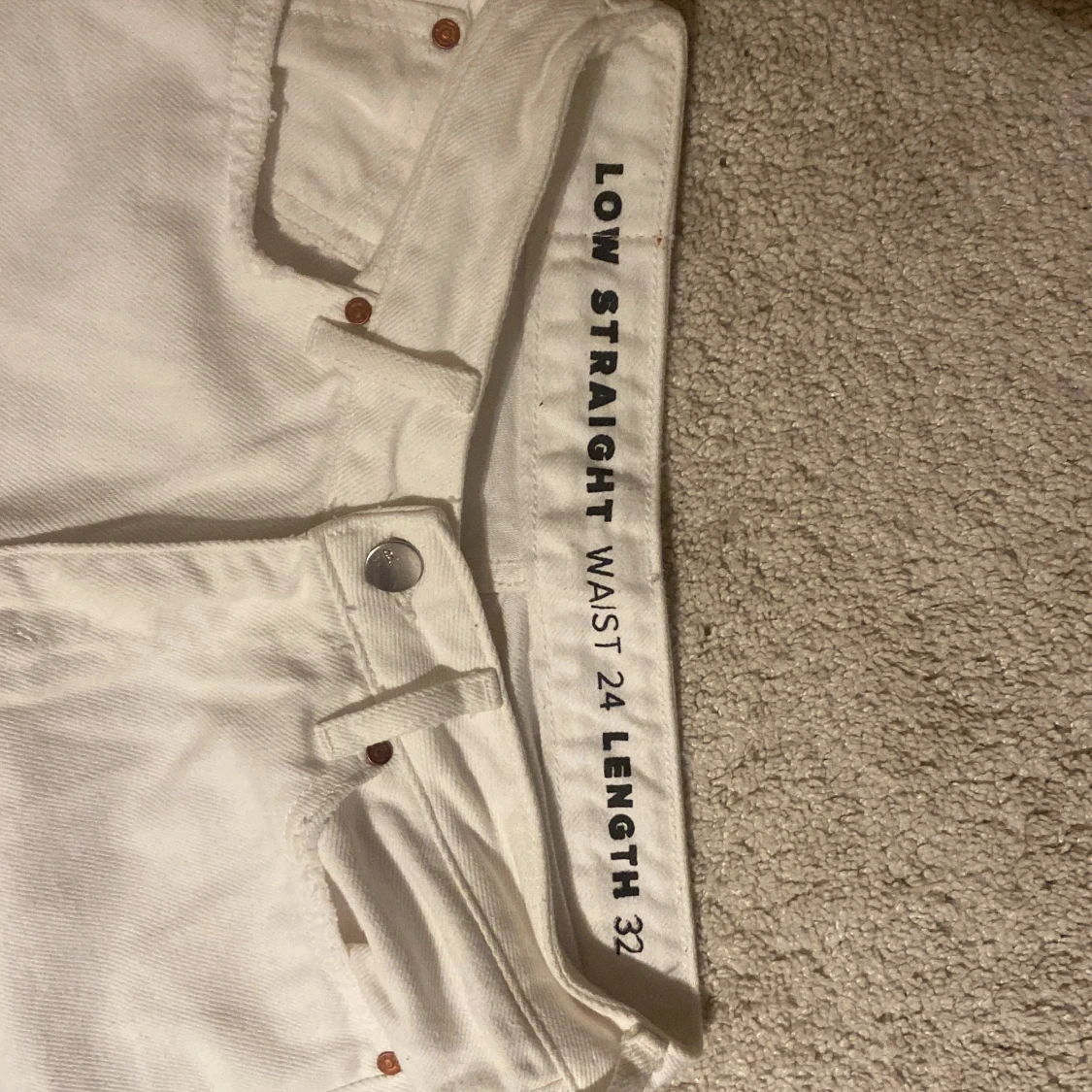 Vita lågmidjade jeans - 2