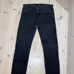 J.Lindeberg jeans - Unika J.Lindeberg jeans med detaljer | Storlek 31/34 | Mycket bra skick | Skriv till mig vid frågor eller fler bilder!📩
