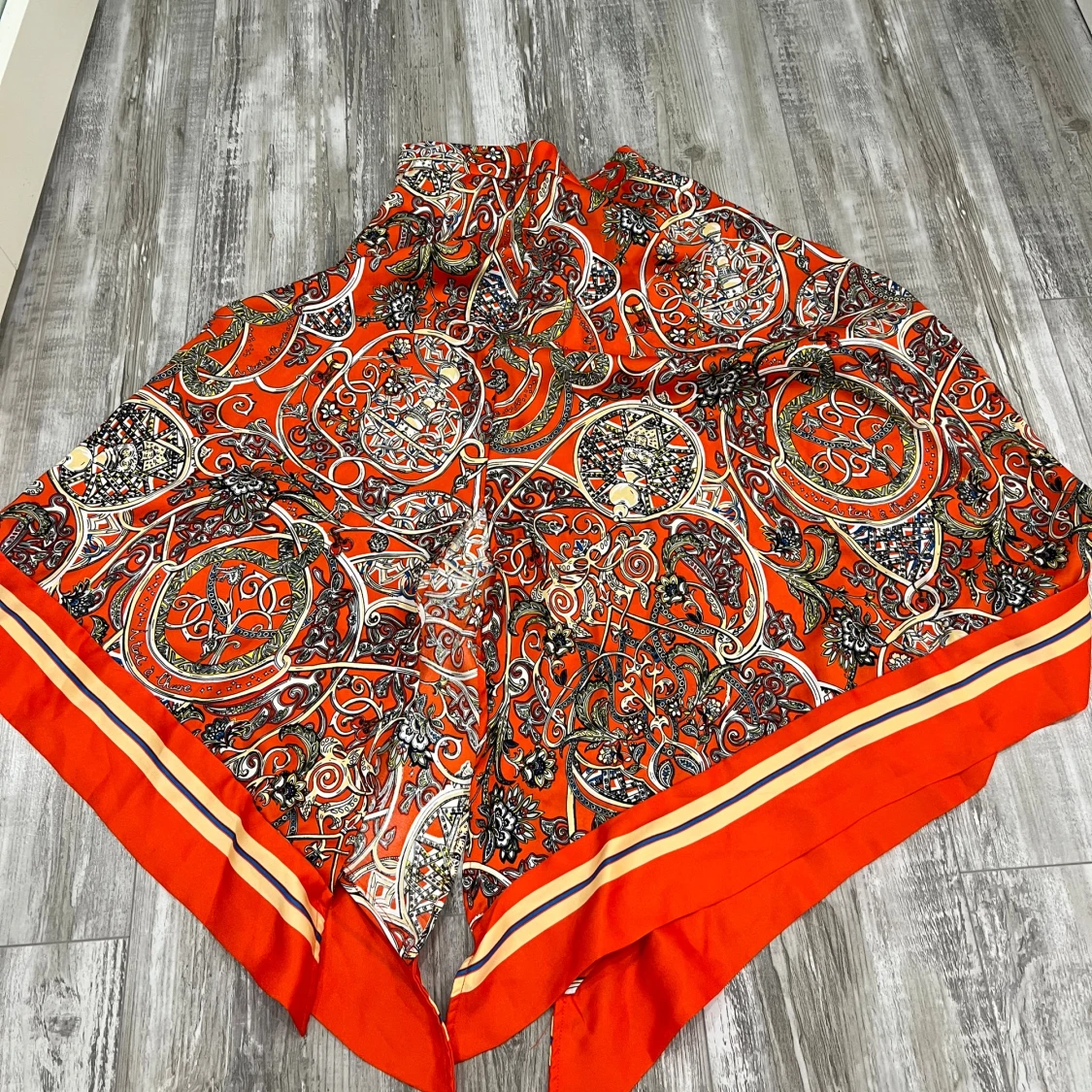 Orange mönstrade kjol  - 1