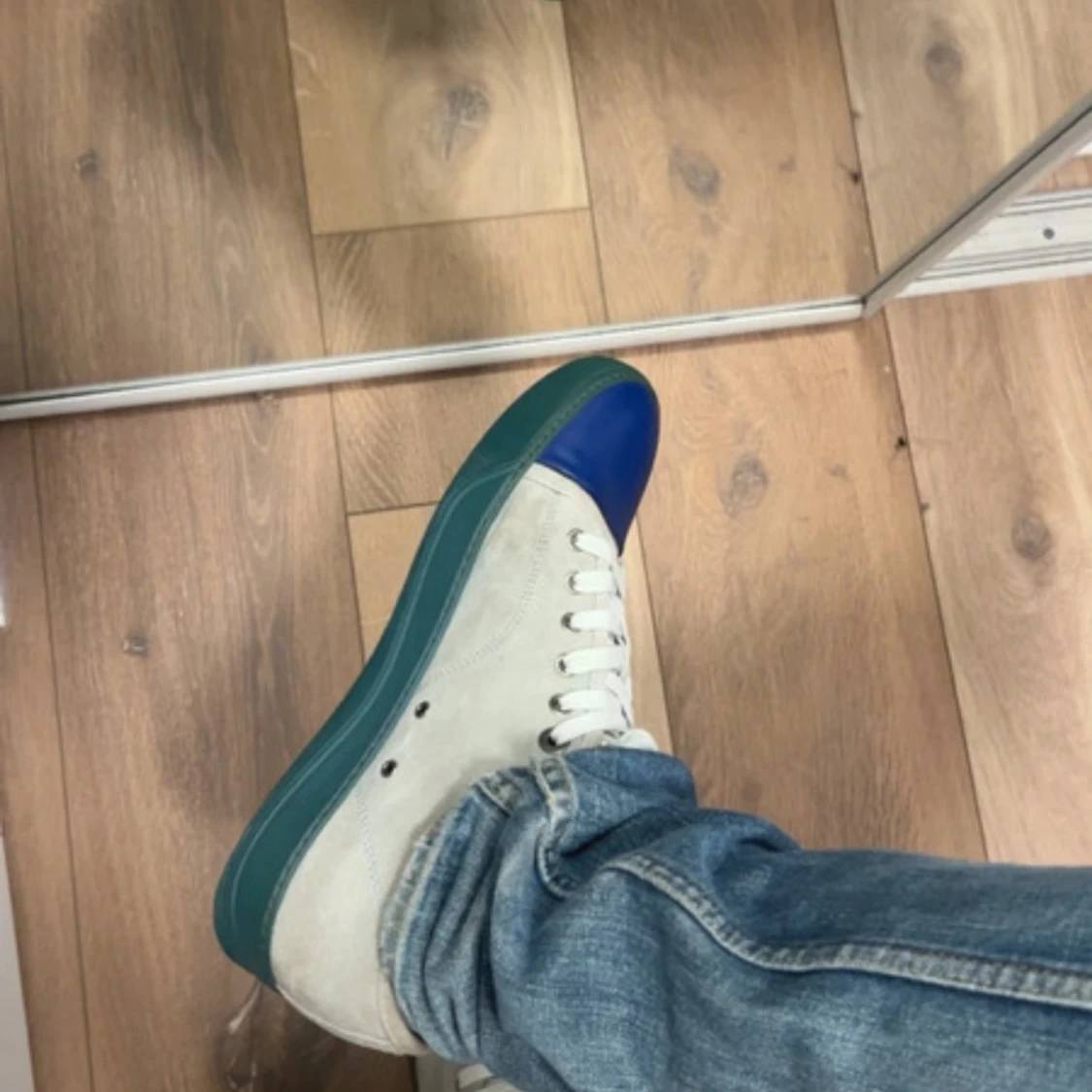 Lanvin sneakers i mocka och blått skinn - 3