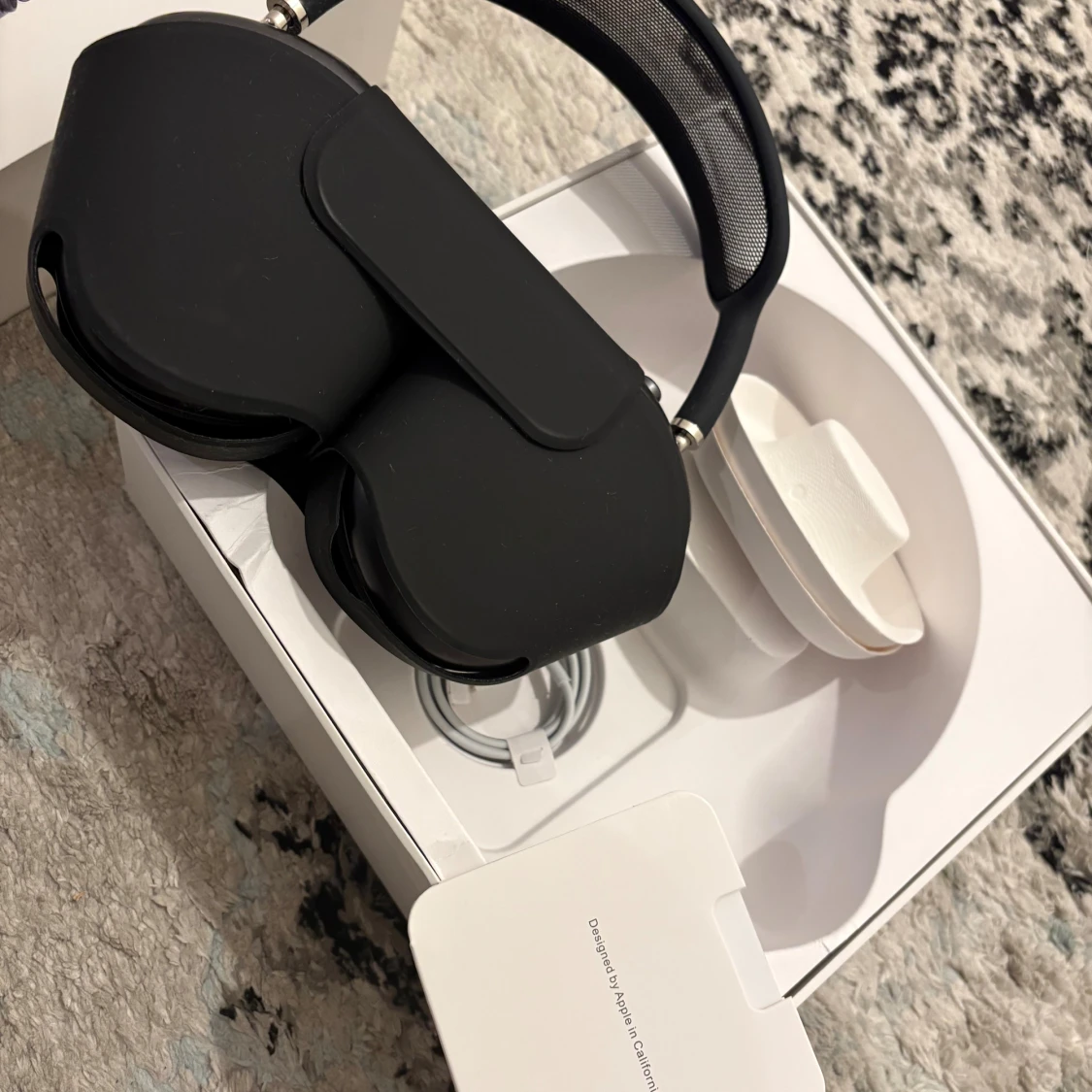 AirPods Max - 1