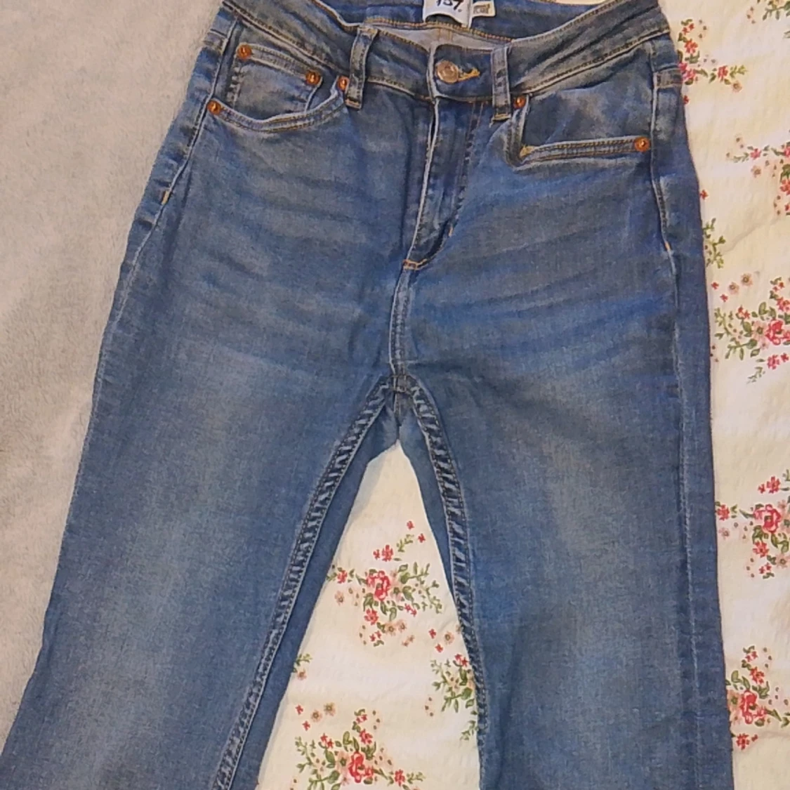 Blå bootcut jeans från 157 - 2