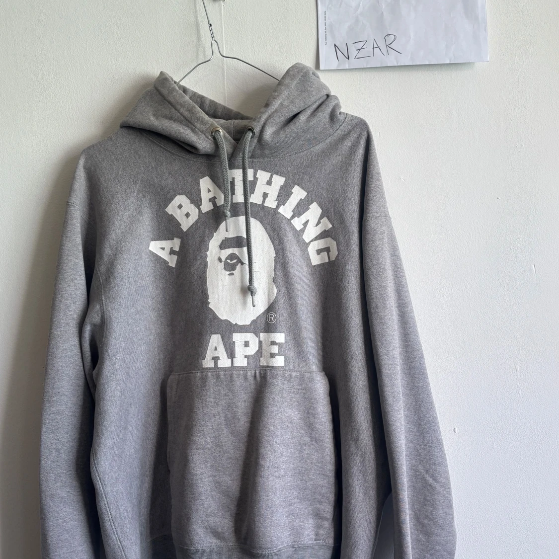 Grå hoodie från A Bathing Ape Bape