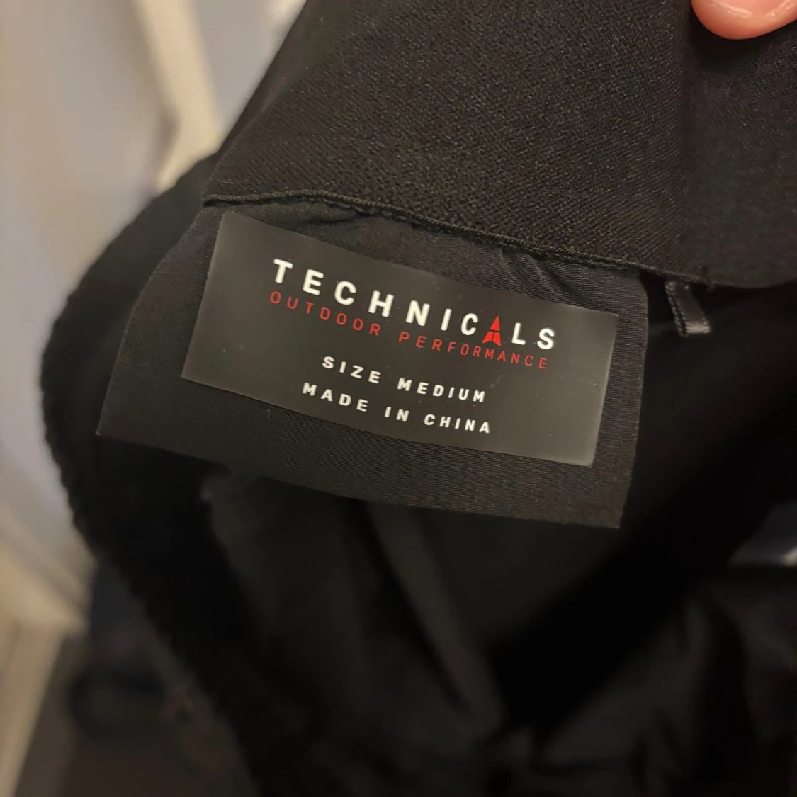 Svarta cargopants från Technicals M - 4