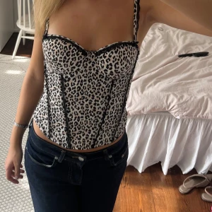 Leopard topp  - Snygg leopard topp