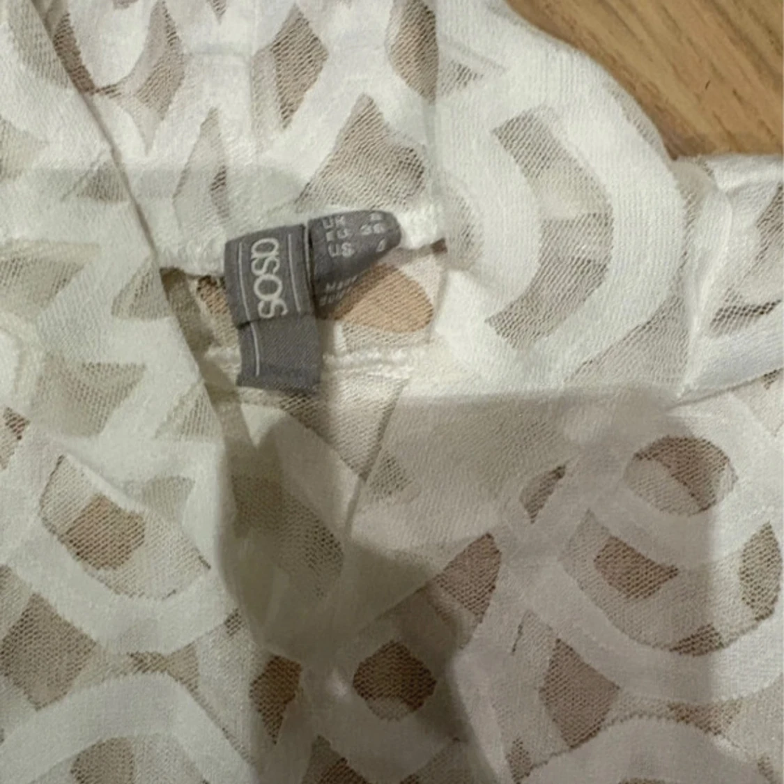 Vit polotopp med mönster från ASOS - 2