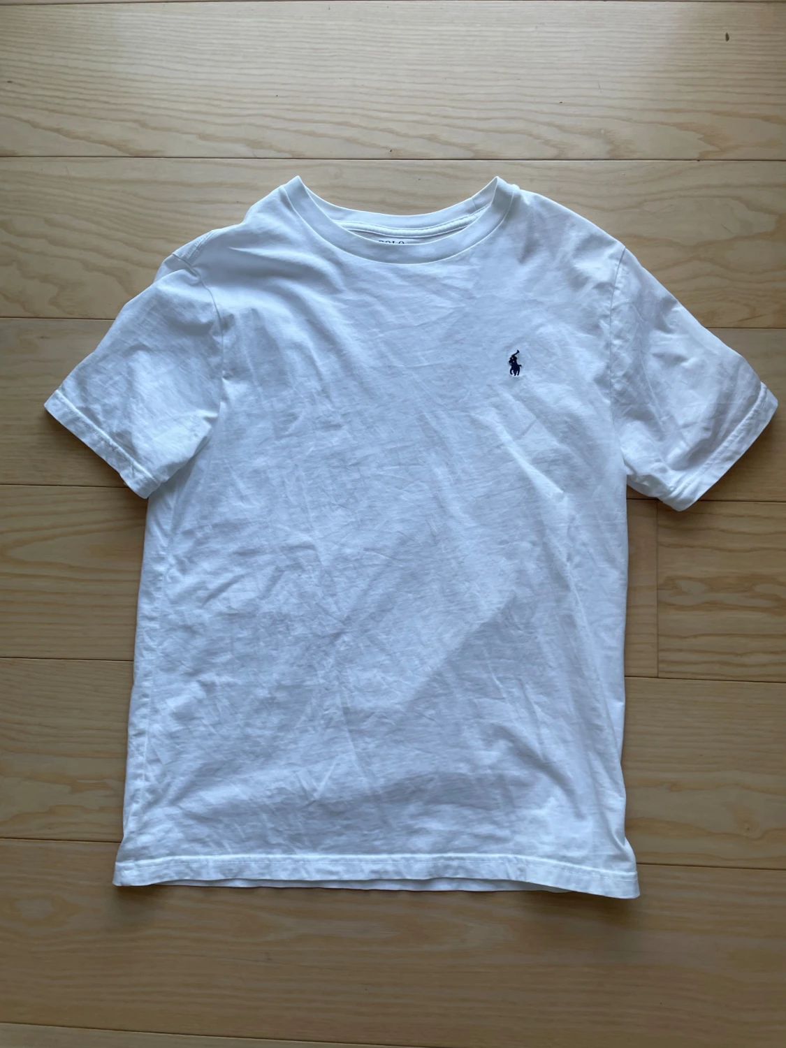 Vit t-shirt från Ralph Lauren