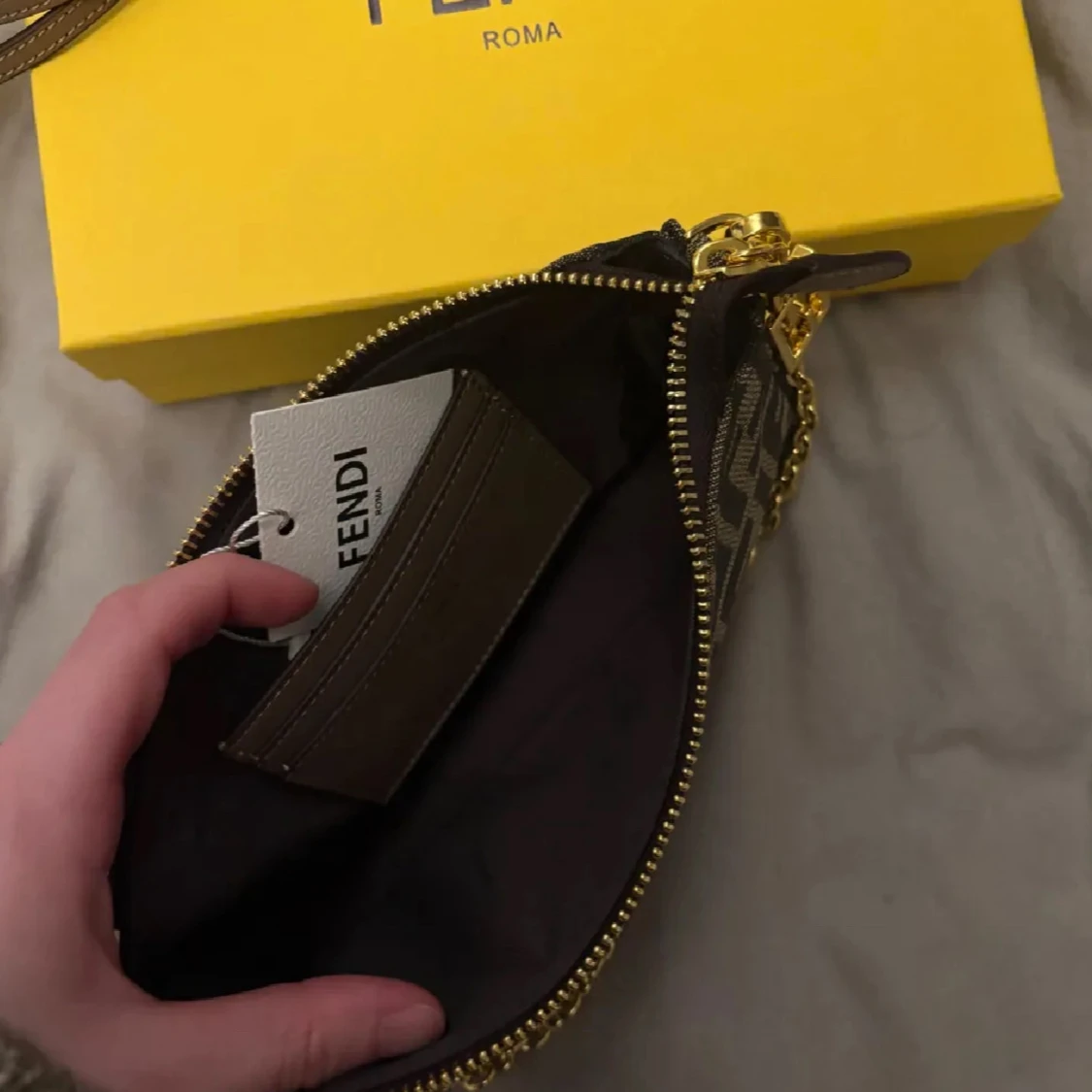 Fendi axelväska med FF-mönster - 2