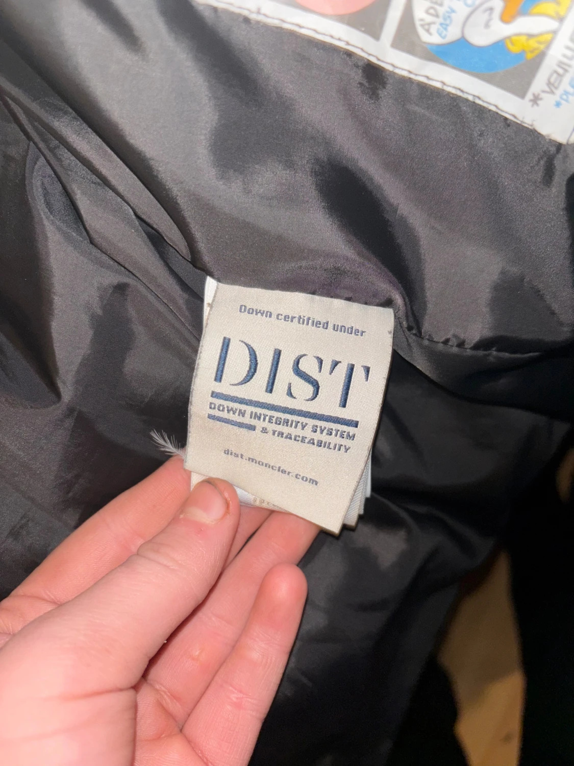 Säljer en moncler Maya jacka - 4