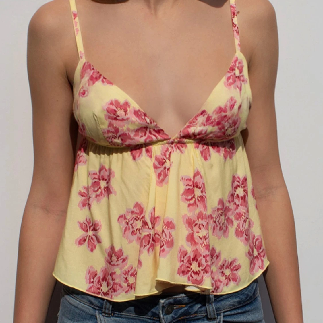 Oanvänd topp från subdued