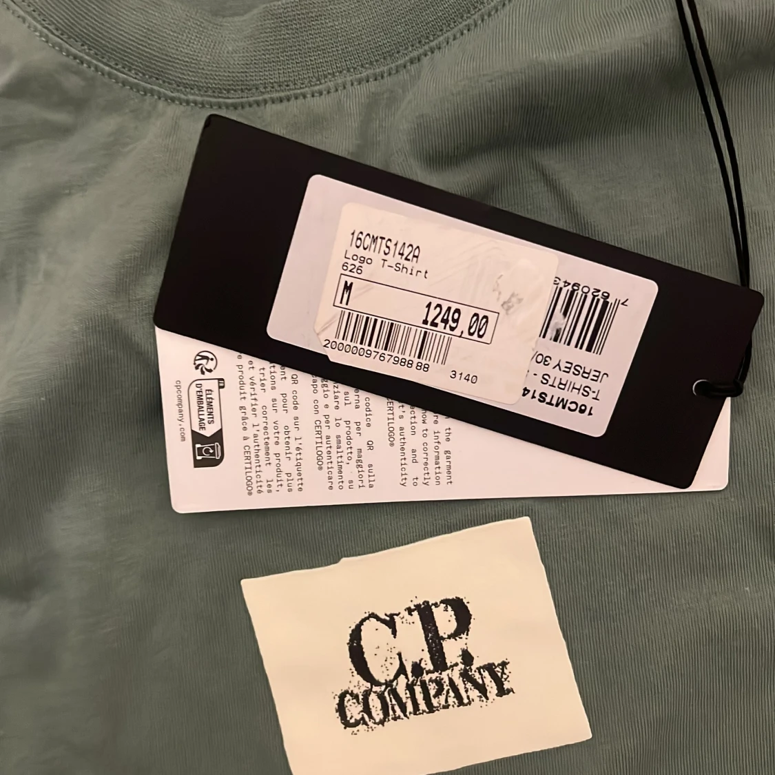 Grön t-shirt från C.P. Company - 3