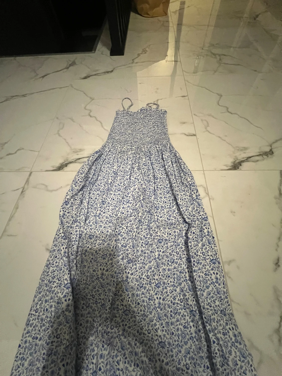 Blommig långklänning med smock - 1